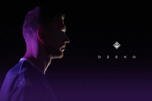 官方：佛罗伦萨免签39岁波黑前锋哲科，双方签下1+1合同