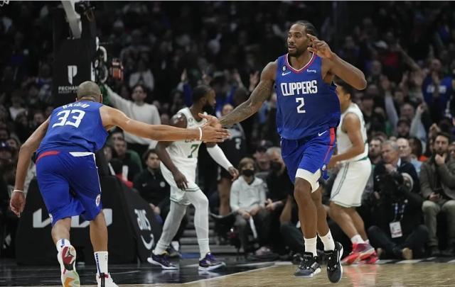 开云下载-20分痛击联盟第一！进攻回暖快艇打出赛季最佳一战