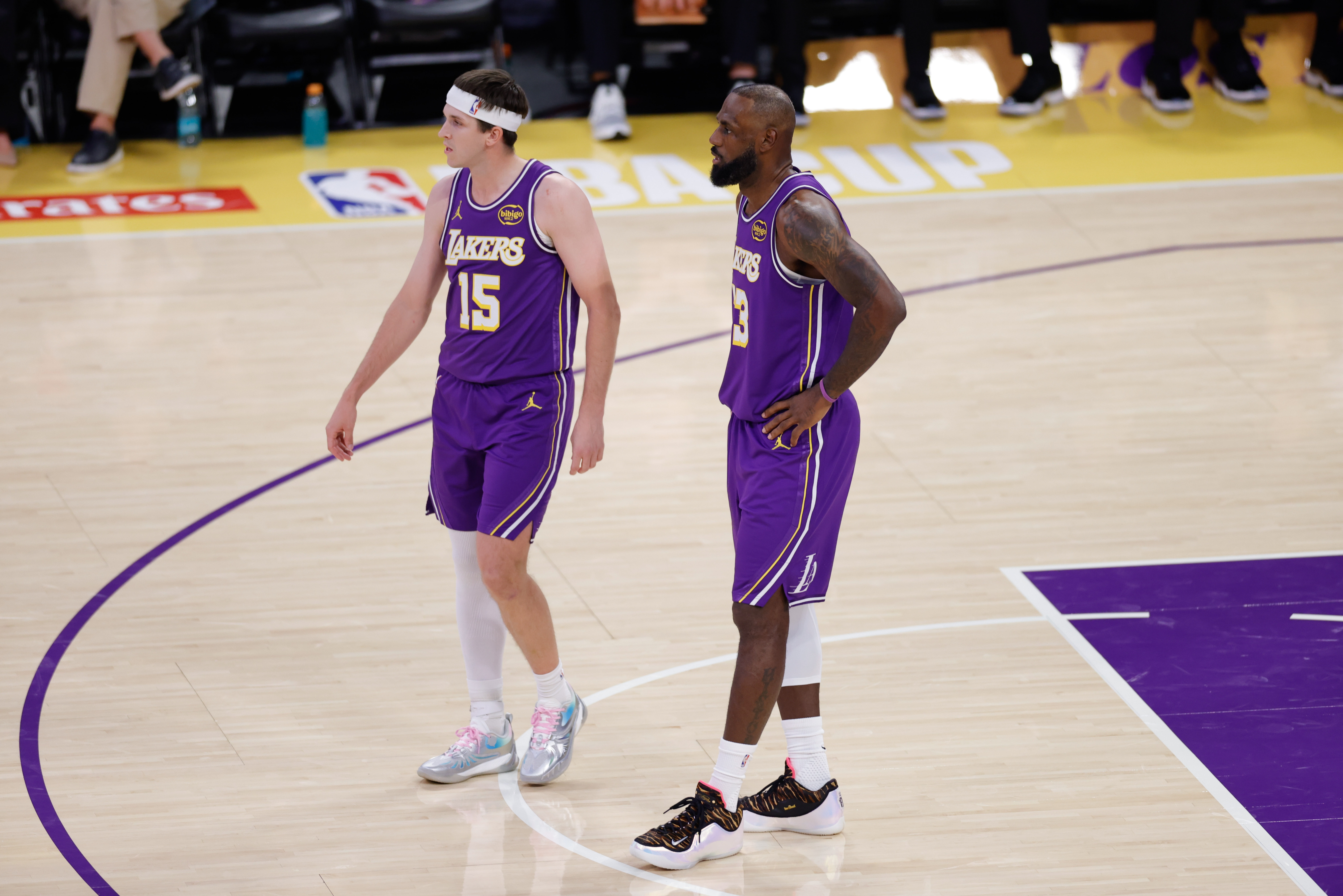 开云体育-Shams：我亲眼看到了里夫斯经纪人与富保罗的对话 互相非常尊重